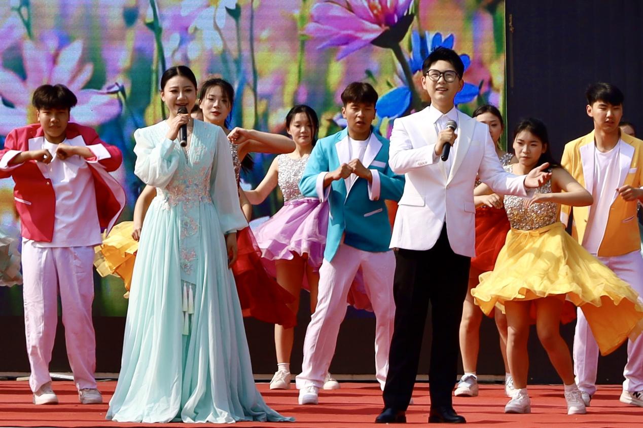 文化旅游学院青年教师亮相2026开封清明文化节开幕式 以艺术实践赋能地方文旅发展